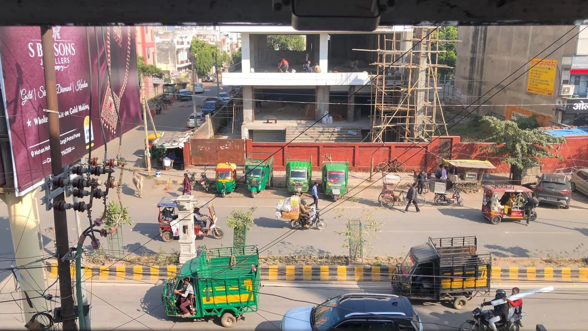 Hotel Kn Plaza Agra   Agra (Uttar Pradesh)