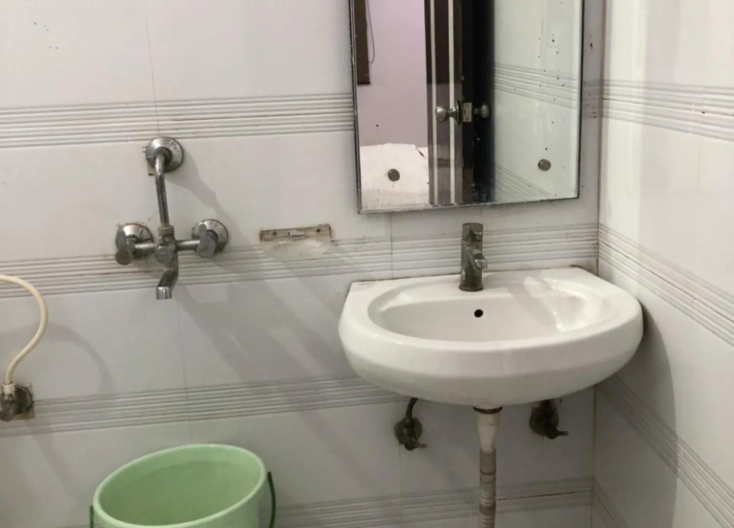 ***  Hotel Kn Plaza Agra  India