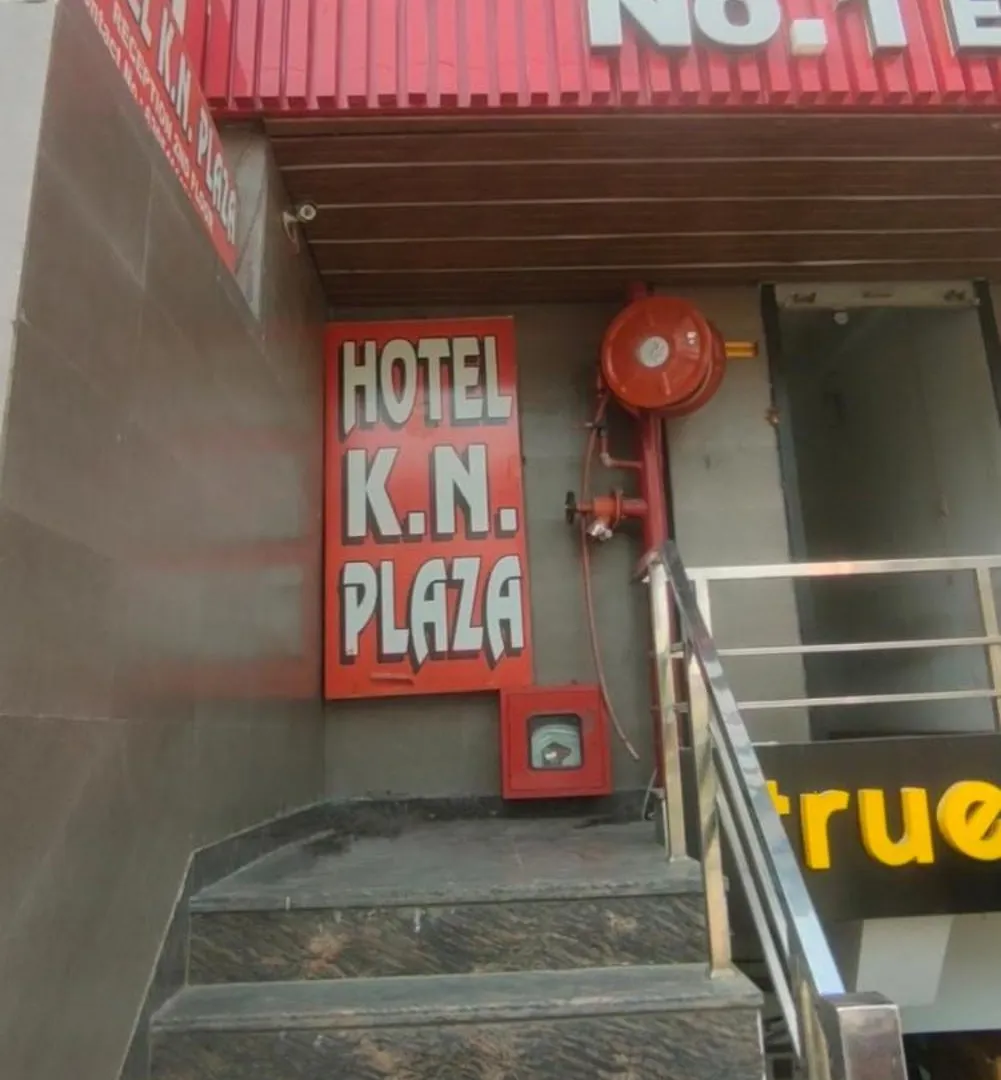 Hotel Kn Plaza Agra   Agra (Uttar Pradesh)